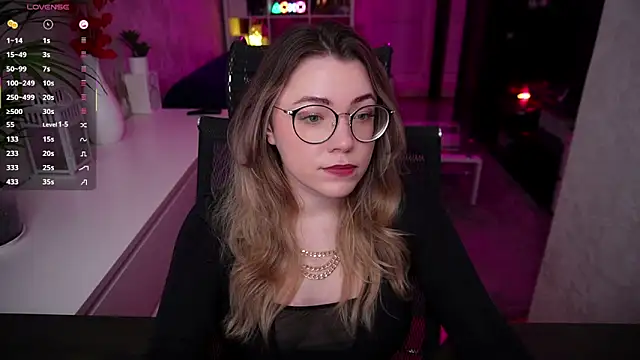 RemyCute online show from January 17, 8:56 pm