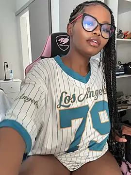 Neelo-Smith online show from December 5, 5:04 am