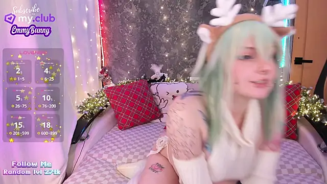 Snapshot of EmmyBunny chatting on December 25, 3:38 pm EmmyBunny online show from December 25, 3:38 pm