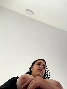 Alicia Ruiz online show from October 8, 7:44 pm