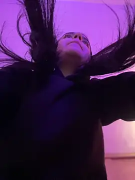 Alicia Ruiz online show from October 17, 6:32 pm