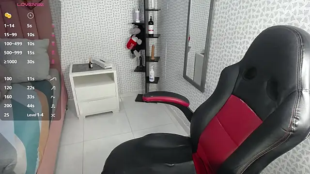 Snapshot of tianapiket chatting on October 9, 7:01 pm tianapiket online show from October 9, 7:01 pm