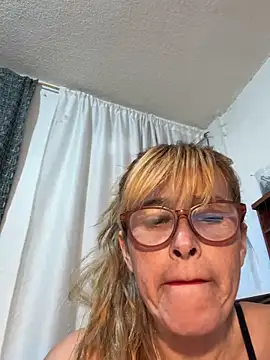 SahoryHorny online show from May 13, 8:16 pm