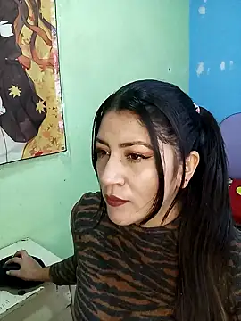 nammy  dirtyhott online show from February 4, 1:59 pm