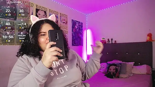 Snapshot of luisianacoxx chatting on December 27, 12:18 am luisianacoxx online show from December 27, 12:18 am