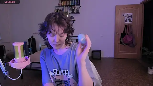 cyber whore  online show from September 29, 2:55 pm