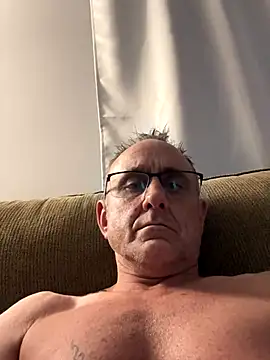 Trey100379100379 online show from September 21, 8:38 am