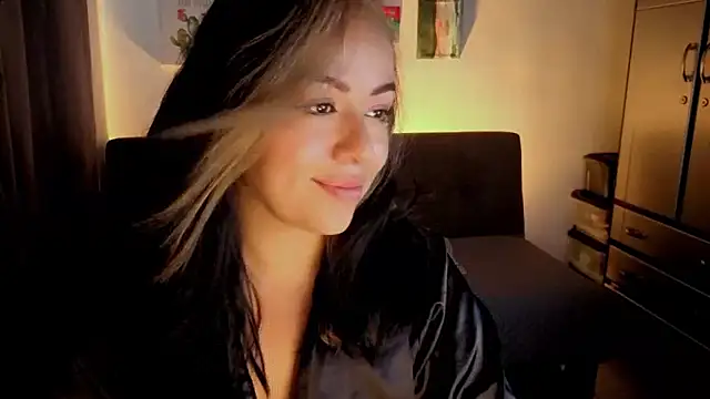 Snapshot of joan-star chatting on February 13, 5:20 pm joan-star online show from February 13, 5:20 pm