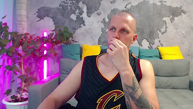 VikingChrisss online show from July 17, 10:44 am