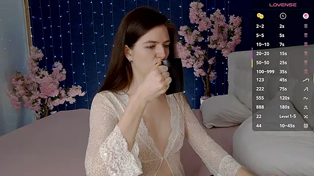 -Mirror-Girl- online show from November 26, 4:46 am