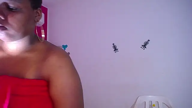 Snapshot of cock_whisperer69_ chatting on December 9, 2:06 pm cock whisperer69 online show from December 9, 2:06 pm