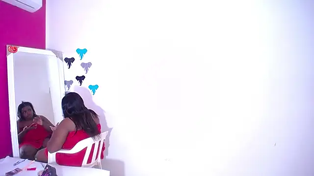 Snapshot of cock_whisperer69_ chatting on February 11, 1:41 pm cock whisperer69 online show from February 11, 1:41 pm