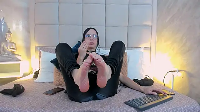 Hecatee 77 online show from October 2, 7:43 pm