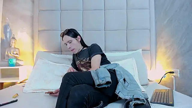 Hecatee 77 online show from October 20, 7:58 pm