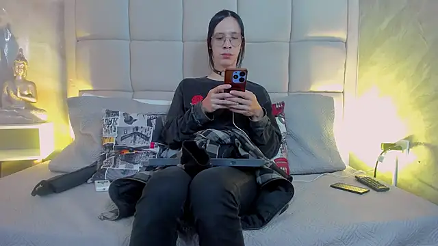 Hecatee 77 online show from October 30, 7:47 pm