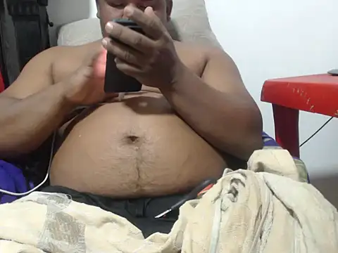 PONSE LATINO online show from December 18, 10:27 pm