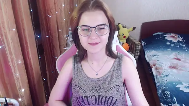 MissBrightShine online show from December 27, 7:03 pm