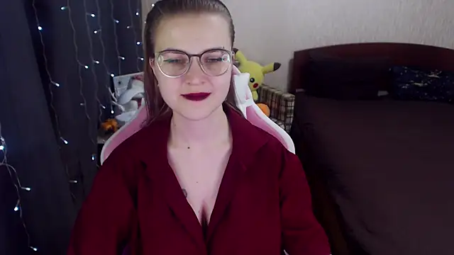 MissBrightShine online show from February 14, 12:47 pm