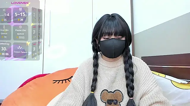 alonelove   online show from February 7, 2:29 am