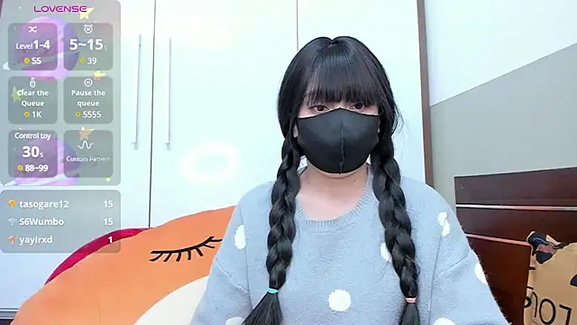 alonelove   online show from February 14, 9:34 am