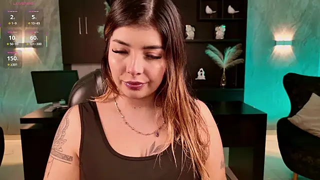 LisaMonroe  online show from September 20, 8:10 pm