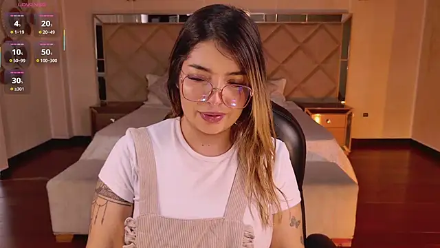 LisaMonroe  online show from September 26, 8:46 pm