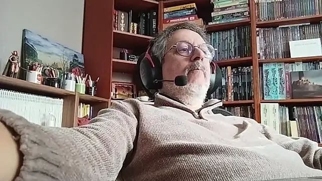 Mandra is a whore online show from October 27, 9:35 am