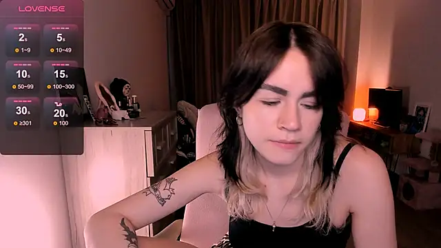  selectrra online show from March 10, 2:48 pm