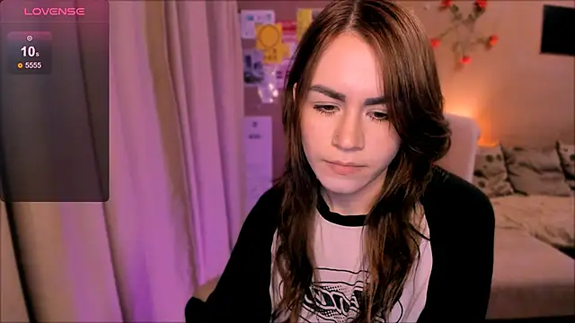  selectrra online show from March 17, 8:01 pm