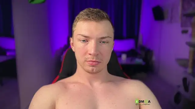 Snapshot of iron__chap chatting on February 27, 11:16 pm iron chap online show from February 27, 11:16 pm