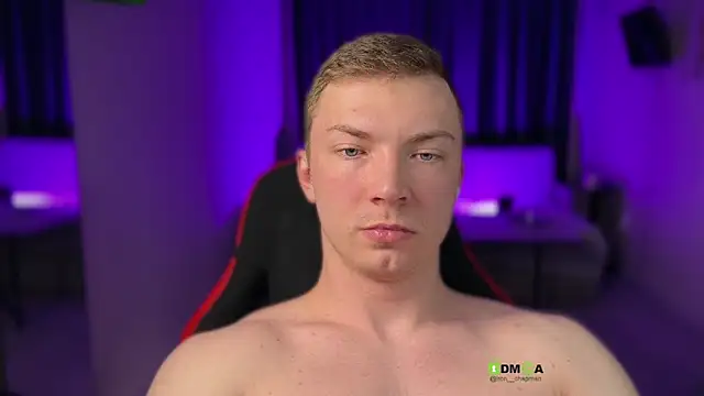 Snapshot of iron__chap chatting on March 6, 8:49 pm iron chap online show from March 6, 8:49 pm