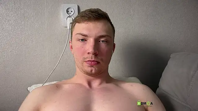 Snapshot of iron__chap chatting on March 12, 8:48 pm iron chap online show from March 12, 8:48 pm