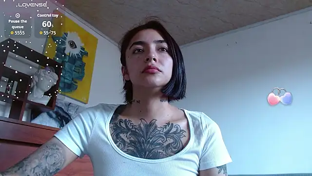 ZoeBakers  online show from September 26, 6:01 pm