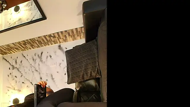 Sophie LittleS online show from November 12, 12:49 pm