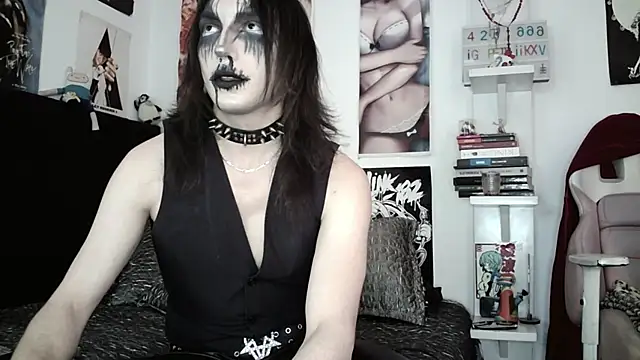 kiiler queen online show from May 23, 4:44 pm
