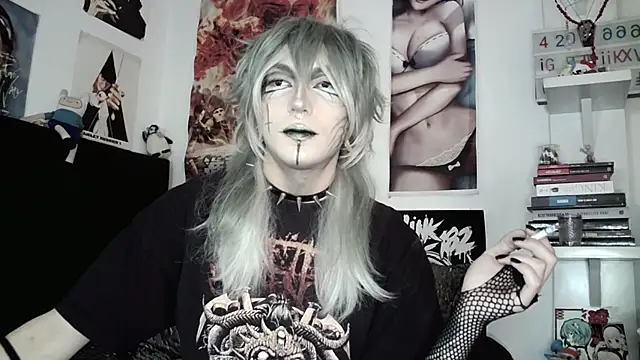 kiiler queen online show from May 28, 6:27 pm