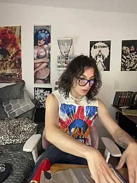 kiiler queen online show from June 10, 7:13 pm