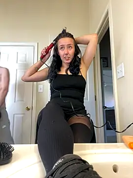 clarasosaa online show from October 31, 5:47 pm