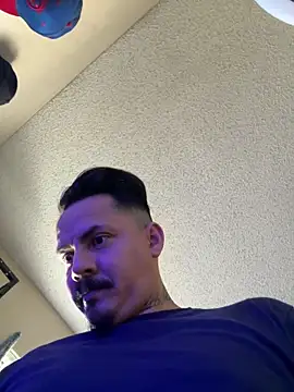 PeterGrandee online show from December 18, 11:11 pm