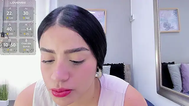 Paula Desousa online show from September 14, 6:07 pm