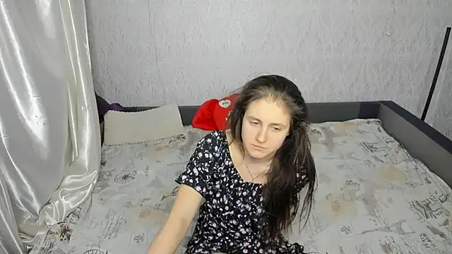 Snapshot of Holliy_Cooper chatting on January 14, 9:35 am Holliy Cooper online show from January 14, 9:35 am