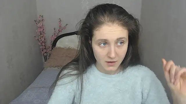 Snapshot of Holliy_Cooper chatting on February 27, 9:54 am Holliy Cooper online show from February 27, 9:54 am