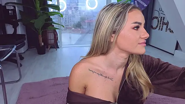 SpoilM3Mor3 online show from October 3, 9:28 am