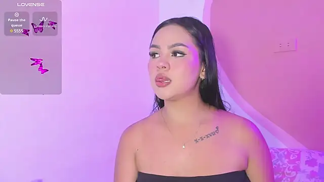 amber white25  online show from February 4, 2:49 am