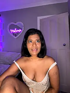 RoseMelanie online show from November 12, 7:09 am