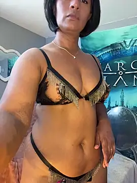 RoseMelanie online show from May 4, 6:09 am