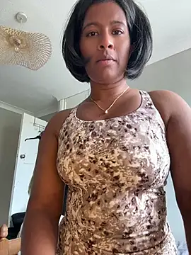 RoseMelanie online show from May 18, 12:55 pm
