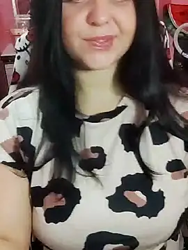 Snapshot of ErikaVlovely chatting on September 12, 10:32 pm ErikaVlovely online show from September 12, 10:32 pm