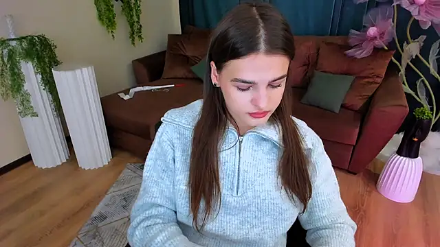 Snapshot of FinalAccord chatting on October 16, 10:05 am FinalAccord online show from October 16, 10:05 am