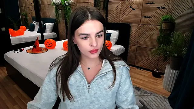 Snapshot of FinalAccord chatting on October 29, 4:04 am FinalAccord online show from October 29, 4:04 am